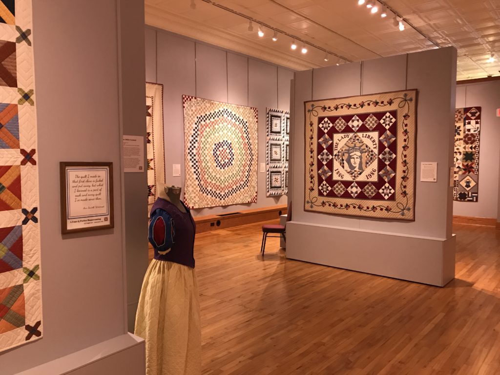 Current Exhibit Iowa Quilt Museum
